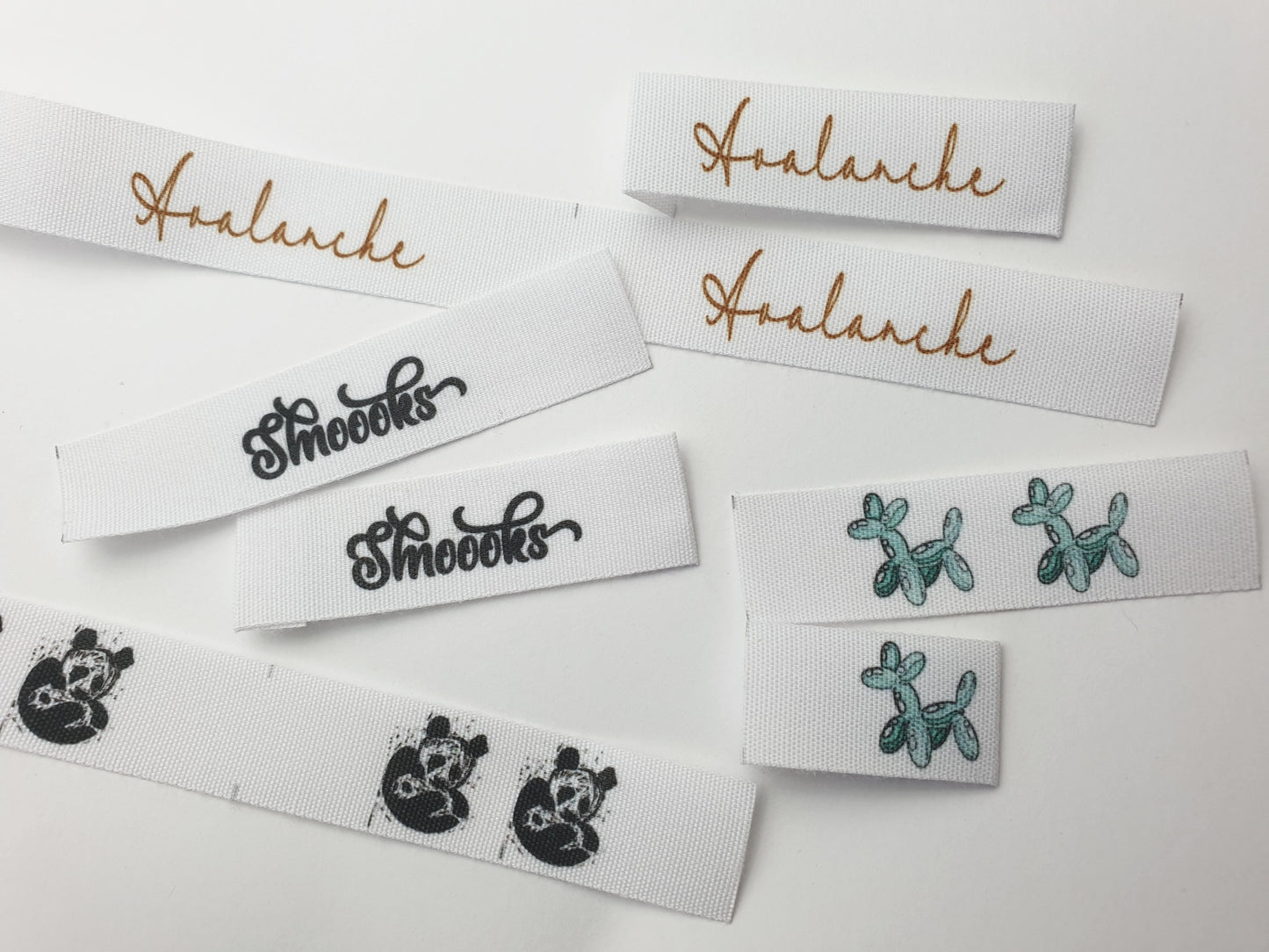 ~PLAIN WEAVE FAUX COTTON - PERMANENT PRINT - NARROW FABRIC LABELS