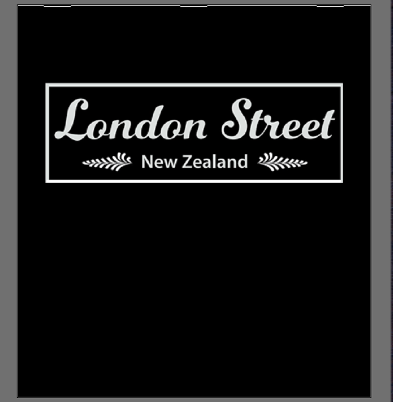 CUSTOM LABELS / Isabel Norton