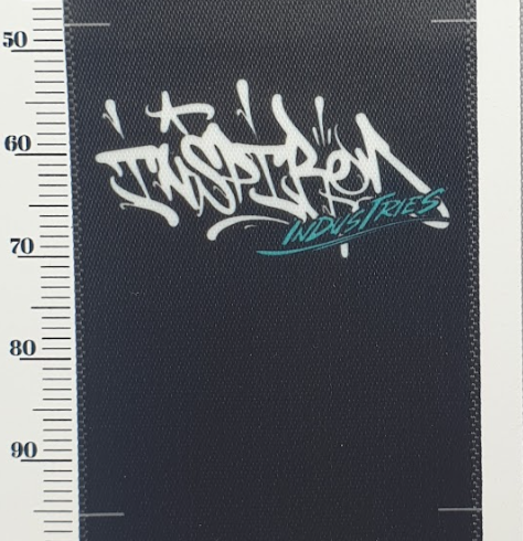 CUSTOM LABELS / George Moody