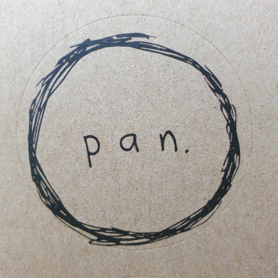 CUSTOM LABELS / Tracey Taylor