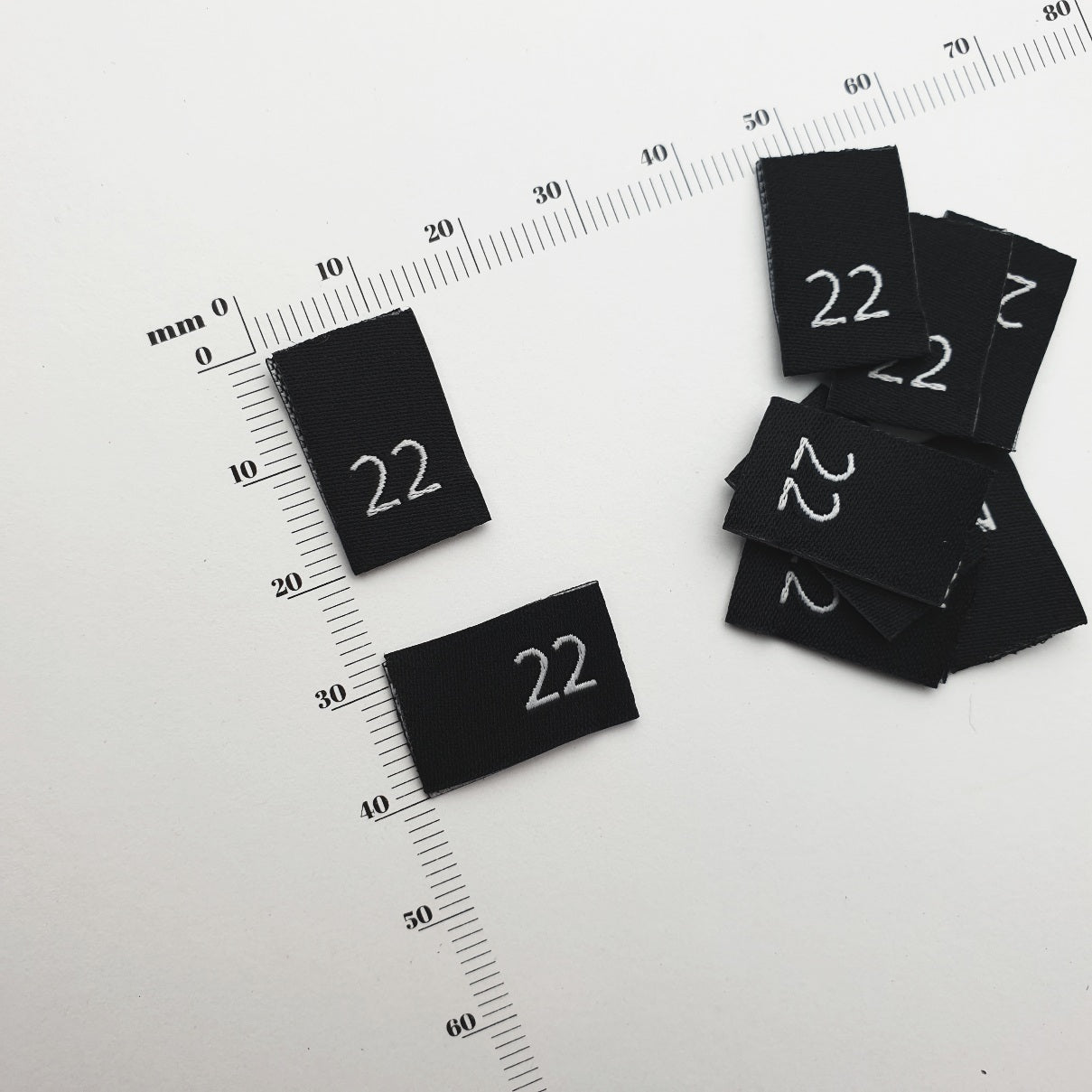 SIZE PIPS - WOVEN LABELS