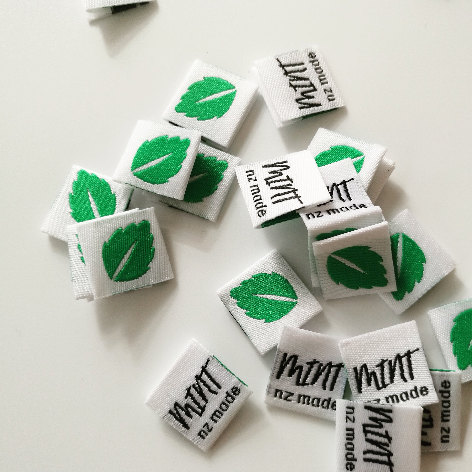 WOVEN LABELS [FULLY CUSTOMISED / SIZE & COLOUR] - Labels by Shelley